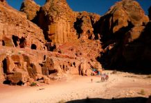 Awe Inspiring Short Time-lapse of Petra