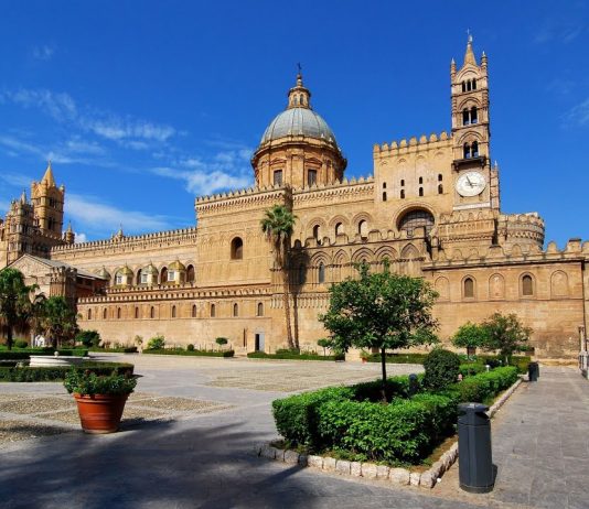 Take a VR tour of Palermo, Sicily, Italy