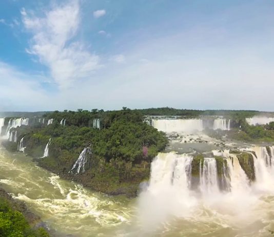Discover Iguazu Falls, Argentina in 360