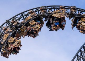 Discover Silver Dollar City