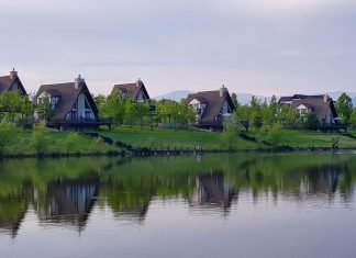 Enjoy the Sights of Silent Lake Shamakhi in 360
