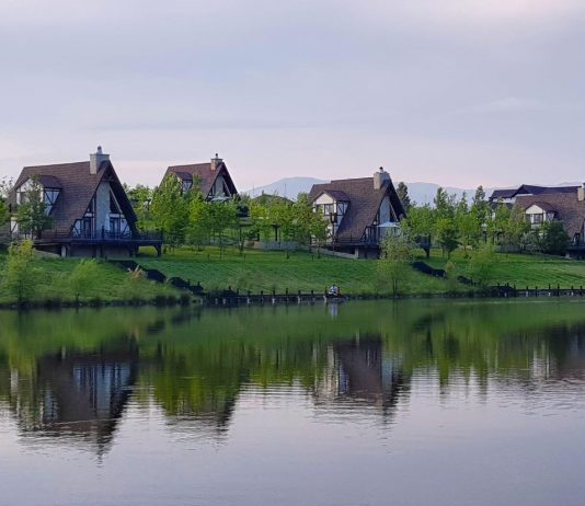 Enjoy the Sights of Silent Lake Shamakhi in 360