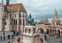 VR Tours | Walking tours for time travelers