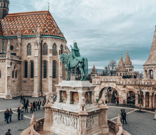 VR Tours | Walking tours for time travelers