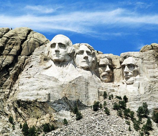 Travel South Dakota – Great Faces Great Places